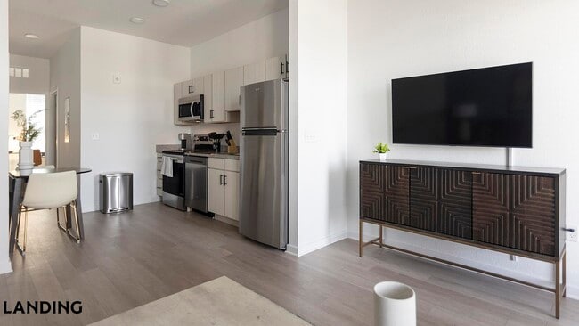 Photo - 1030 Browning Rd Unidad 305