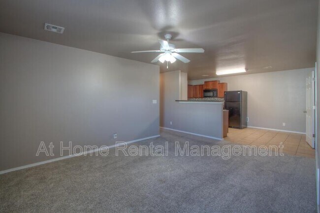 Photo - 5803 N 34th St