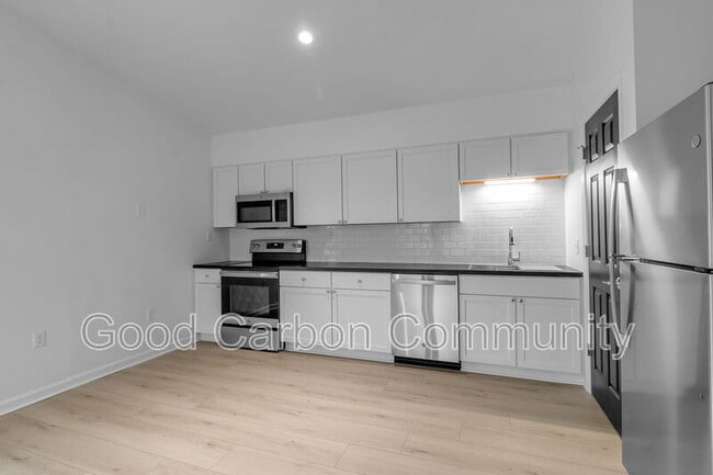 Photo - 7008 Erie Rd Unidad 1 Bedroom