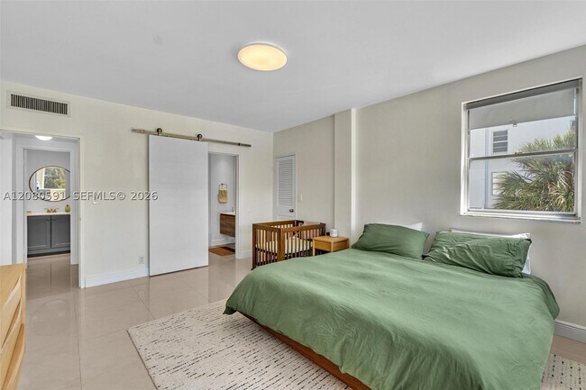 Photo - 9381 E Bay Harbor Dr Unit 202s