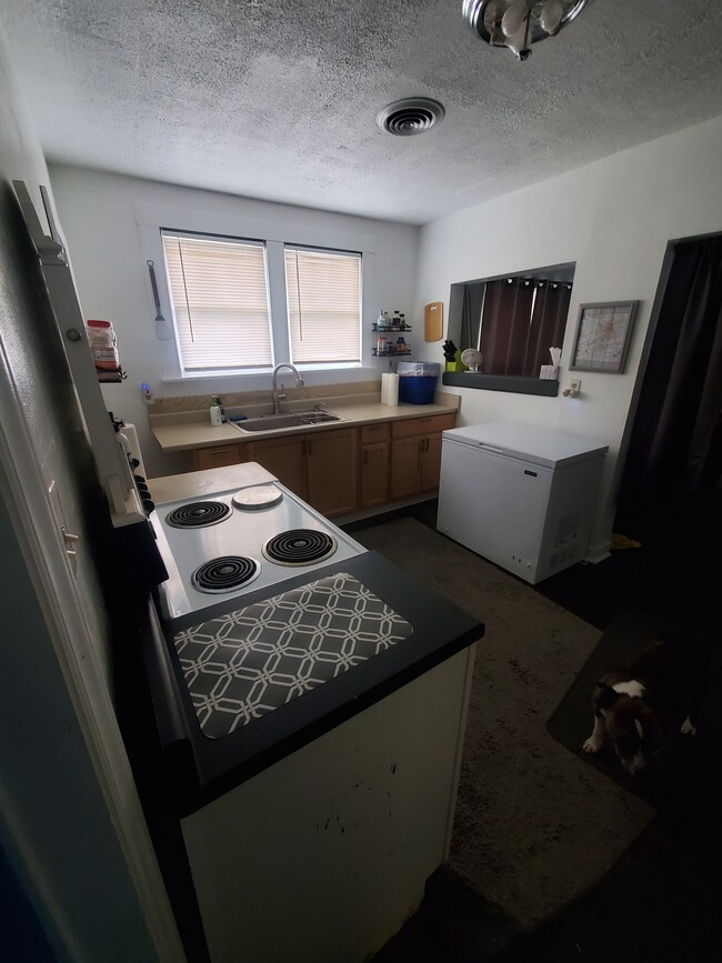 Photo - 1119 Hill St