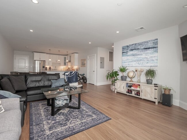 Photo - 45 L St Unit 28