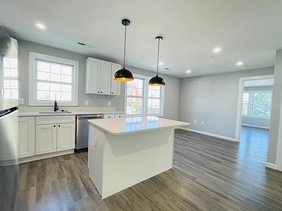 Photo - 487 Lincoln St