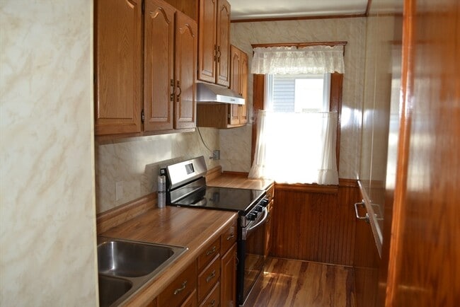 Photo - 43 Sterling St Unit 2