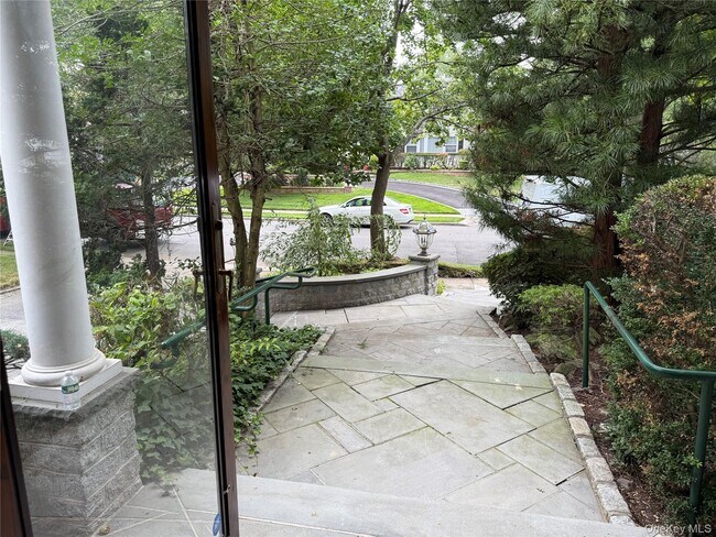 Photo - 30 Dogwood Rd