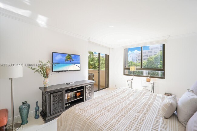 Photo - 161 Crandon Blvd Unit 227