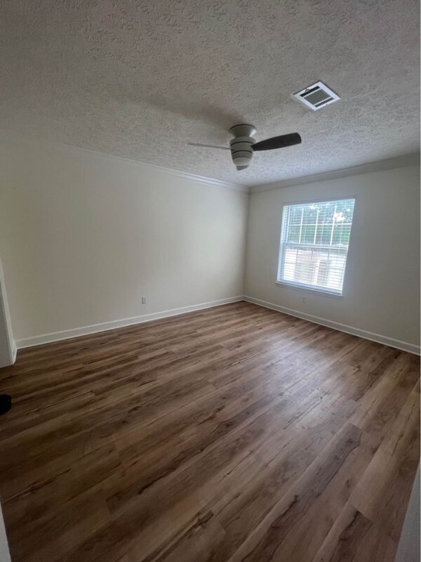 Photo - 22630 Lakeview Dr Unit Downstairs