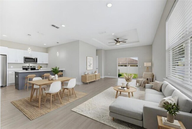 Photo - 806 Colville Dr