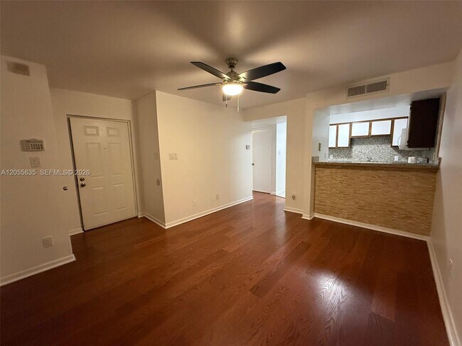 Photo - 15290 SW 106th Ln Unit 323