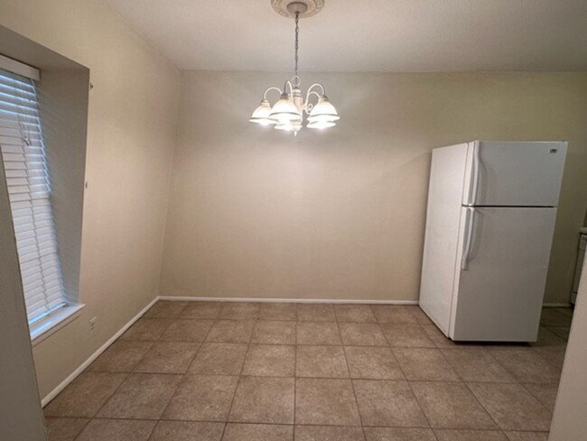 Photo - 3820 Country Club Rd Apartment Unit I