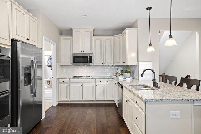 Photo - 18040 Red Mulberry Rd