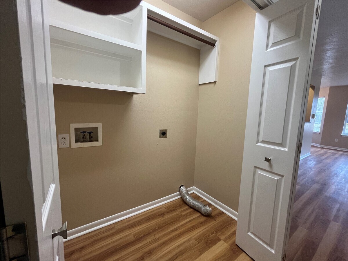 Photo - 59 W Oak Dr