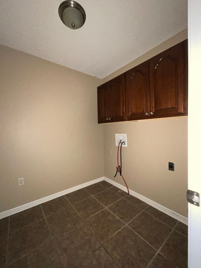 Photo - 1709 Maplewood St