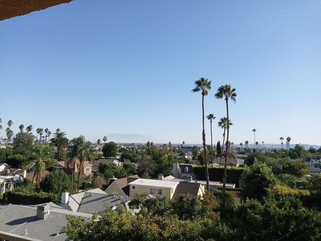 Photo - Hollywood Villa Apartments