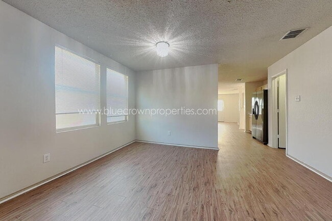 12109 Wolfson St