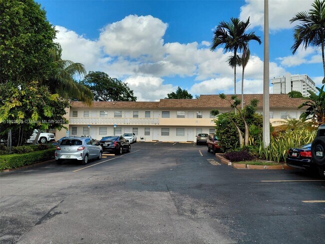 Photo - 1860 Venice Park Dr Unit 130