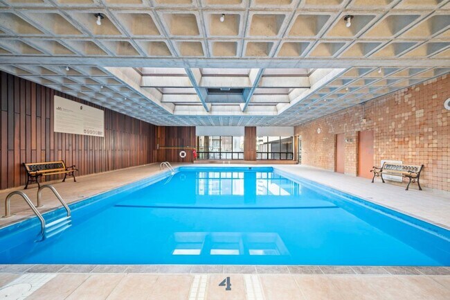 Photo - 1625 Blvd. De Maisonneuve Ouest