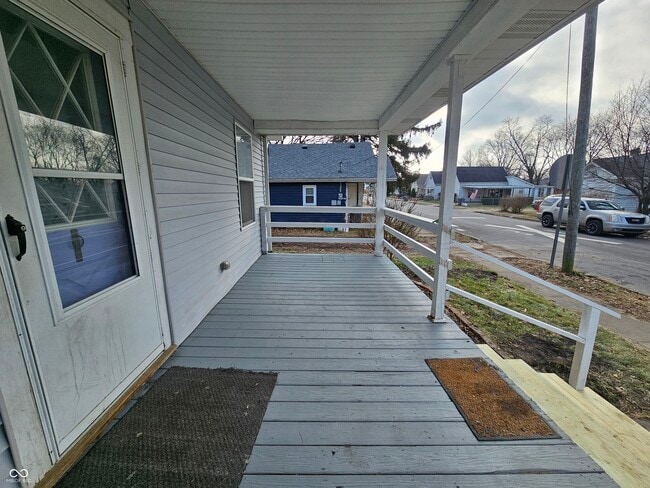 Photo - 1728 Noble St