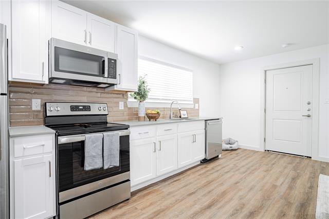 Photo - 125 E 8th St Unit 205