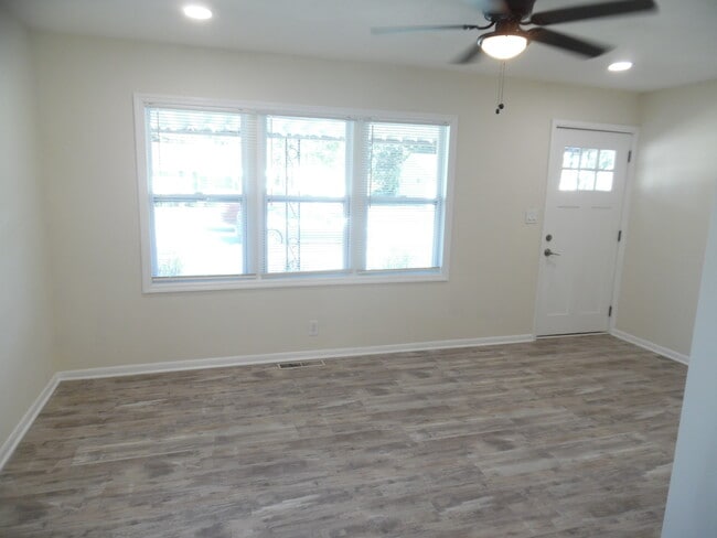 Photo - 1573 Biscayne Dr