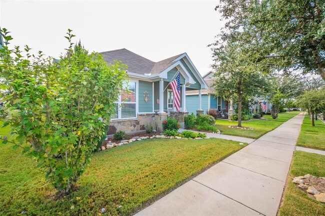 Photo - 11048 Kinston St