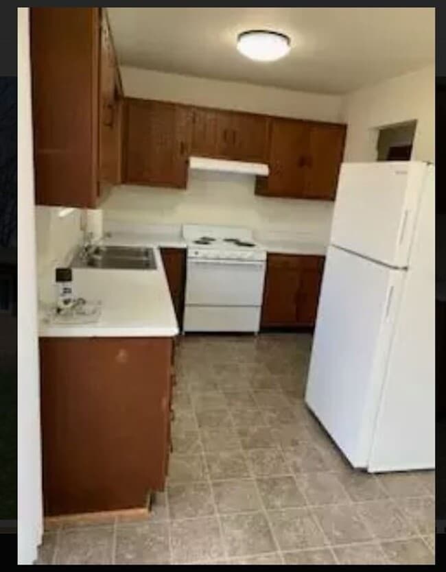 Photo - Shattuck Road Duplex