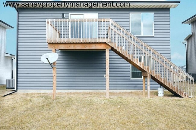 Photo - Your Dream Home Awaits Here! Beautiful 4-B...