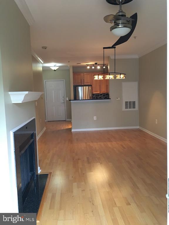 Building Photo - 9490 Virginia Center Blvd Unit 323 Rental