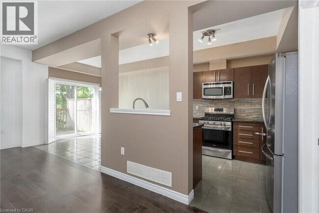 Photo - 84 Myers Ln