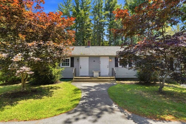 Photo - 289 Derry Rd Unit B