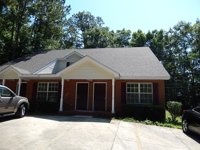 Building Photo - 591 Fulton Rd Rental