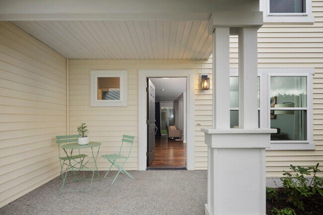Photo - 28305 NE Roney Rd