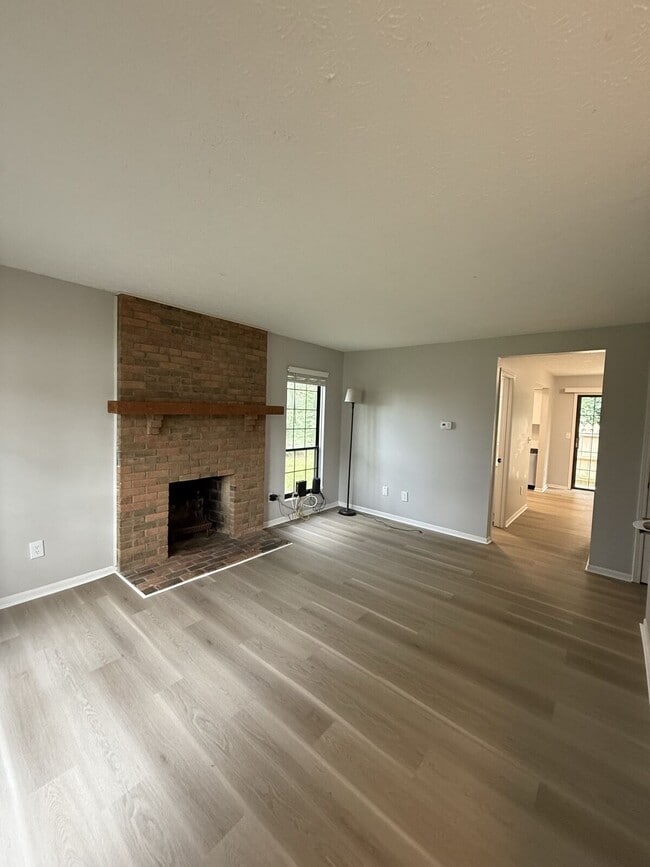 Photo - 146 Blakeford Dr