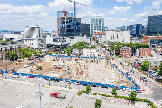 Photo - Broadview at Vanderbilt
