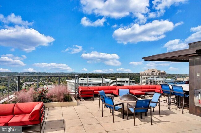 Photo - 851 N Glebe Rd Unit 1606