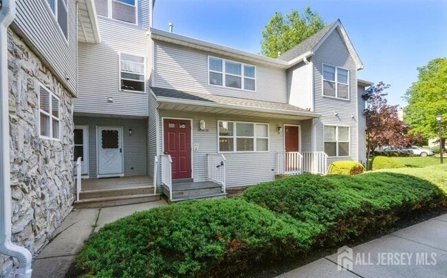 Building Photo - 28 Kensington Dr