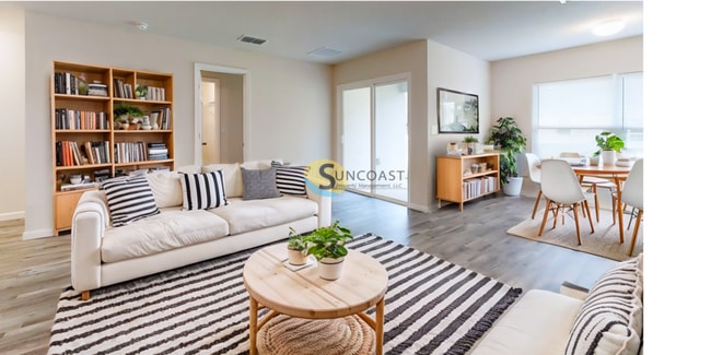 Photo - Gorgeous 3BR/2BA Duplex for Rent! Unidad A