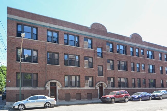 Building Photo - 3145 W Medill Ave Unit A03W
