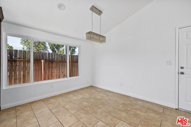 Photo - 6355 Geyser Ave