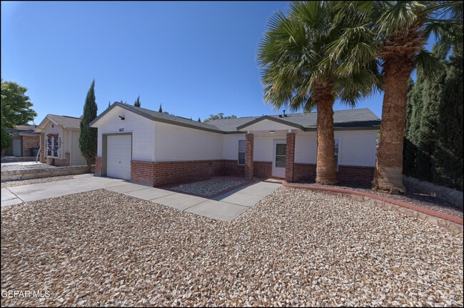 Photo - 6177 Snowy River Pl