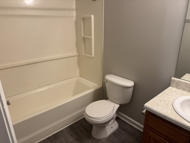 Photo - 1725 Carrington Dr