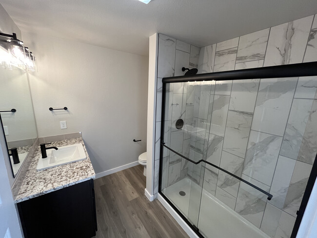 Photo - 2302 Copperhead Rd