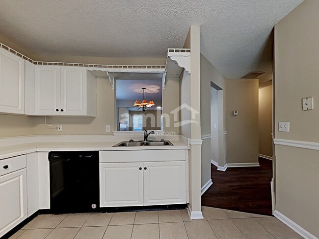 Photo - 6638 Shady Ridge Ln