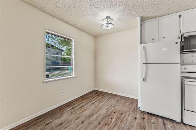 Photo - 1361 W Mc Neill