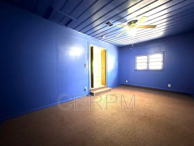 Photo - 3004 43rd St