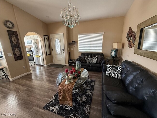 Photo - 401 Amber Pine St Unidad 202