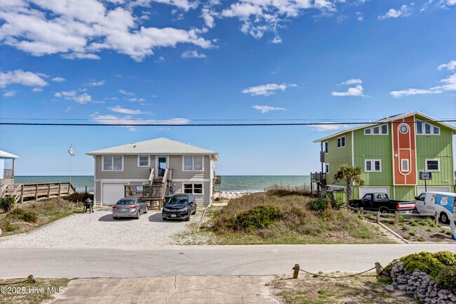Building Photo - 1013 N Shore Dr Rental
