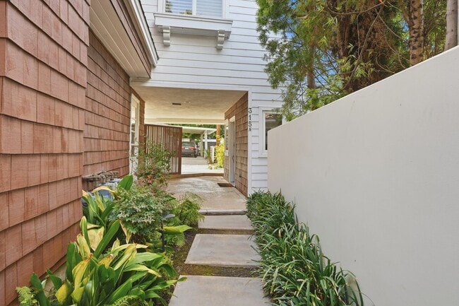 Photo - Premier Location in Corona Del Mar for 12-Month Lease