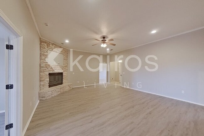 Photo - 8411 Alexandria Ave