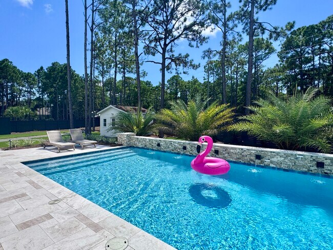 Photo - 493 Golf Club Dr